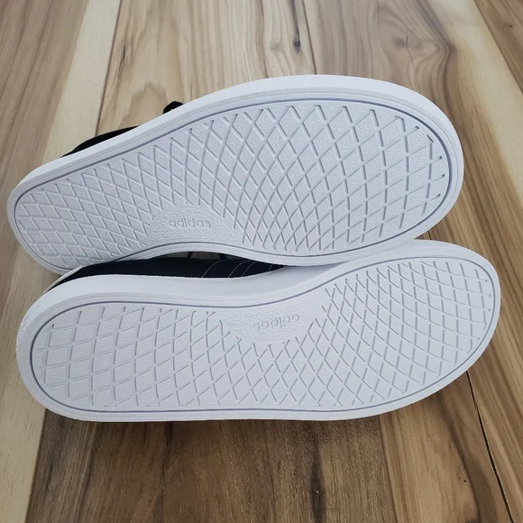 Adidas VULCRAID3R K SKATEBOARD CG3330 Shoes 6 Men 7 Women 5.5Youth - Picture 7 of 9